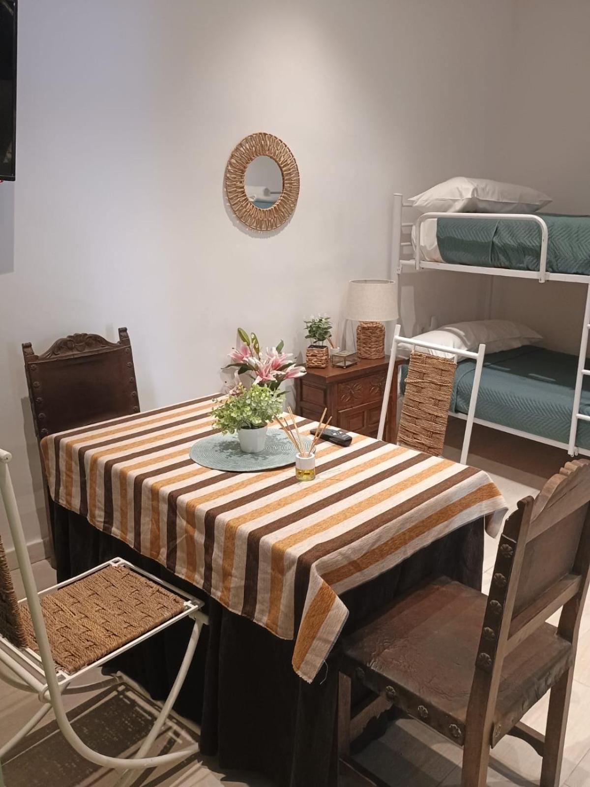 Apartamentos Cuna Sevilla Exterior foto